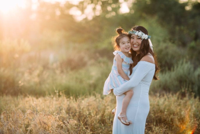 Beautiful San Diego Maternity Photographer outdoor field maternity